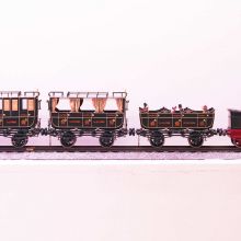 Lokomotive „Juno“ und Wagen der München-Augsburger Eisenbahn (Modell)